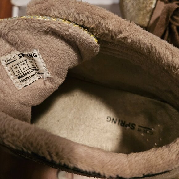 Spring Spueler Gold Glitter Sneakers - Picture 4 of 5